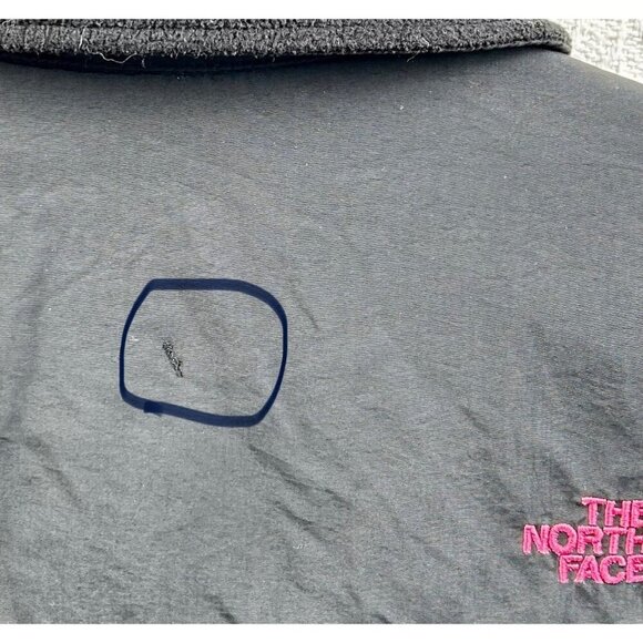 The North Face Polartec Fleece Jacket Women’s XS Pink Ribbon Breast Cancer MED - Picture 9 of 9